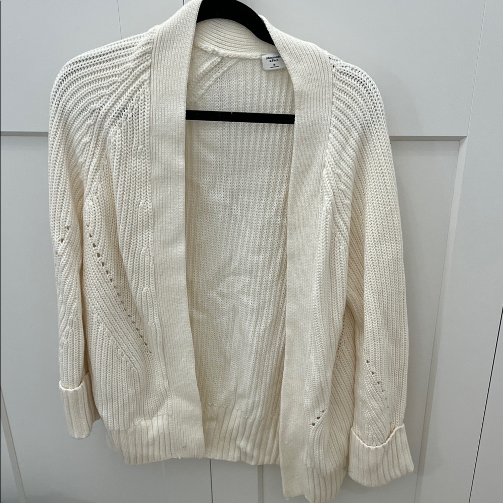 Abercrombie and Firch Cozy Cream Open-Front Sweater